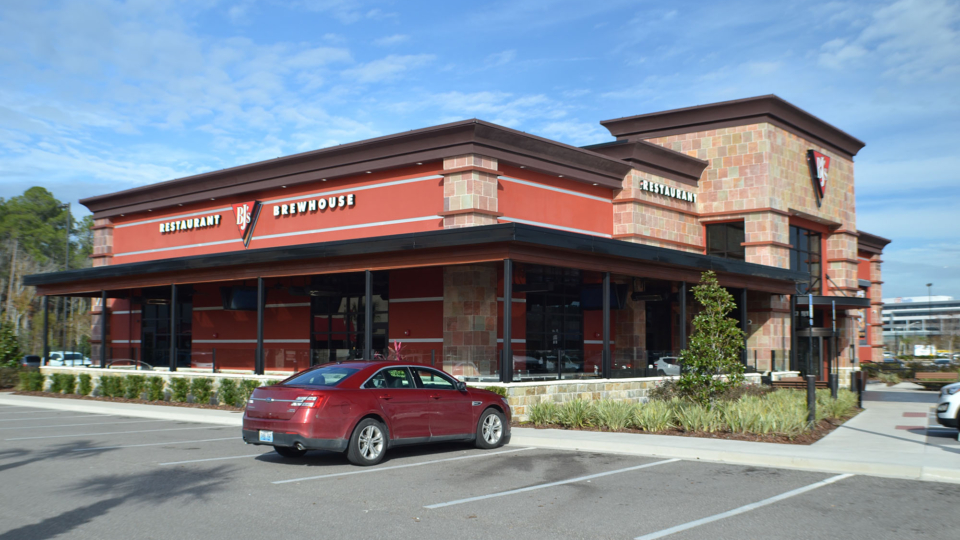 Bj's Restaurant & Brewhouse 1